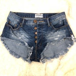 One Teaspoon Roller Shorts in Bleu Cult (size 26)